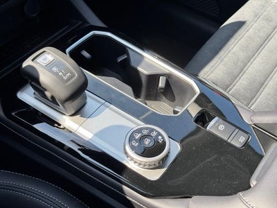 2026 Mitsubishi Outlander Base