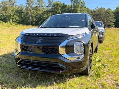 2026 Mitsubishi Outlander LE