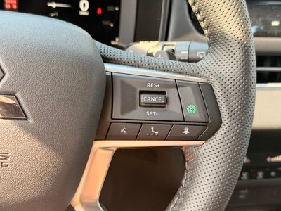 2026 Mitsubishi Outlander SE