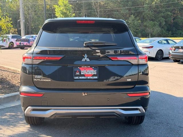 2026 Mitsubishi Outlander SE