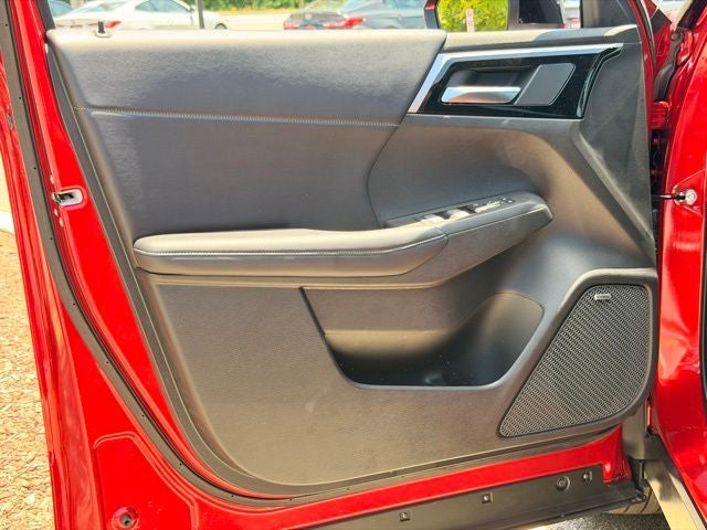 2026 Mitsubishi Outlander LE
