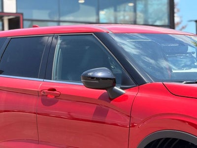2026 Mitsubishi Outlander LE