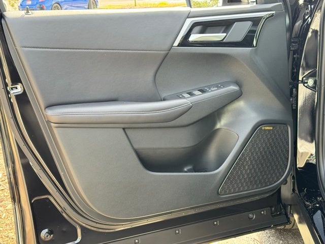 2026 Mitsubishi Outlander Base