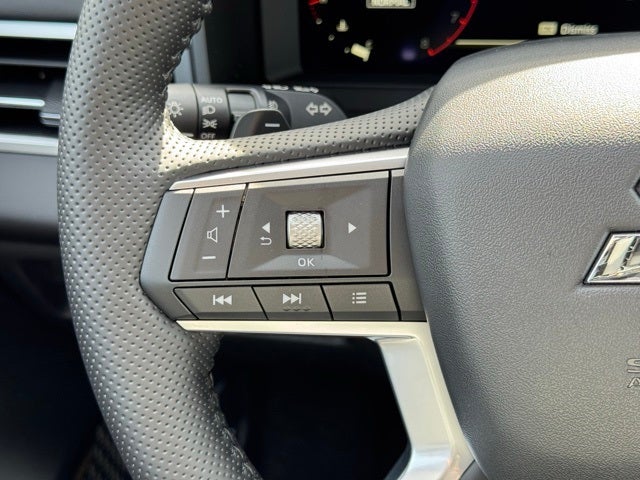 2026 Mitsubishi Outlander Base