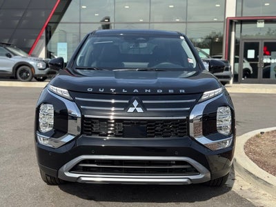 2026 Mitsubishi Outlander Base