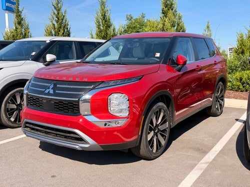 2026 Mitsubishi Outlander Base