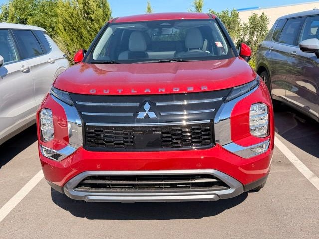 2026 Mitsubishi Outlander Base