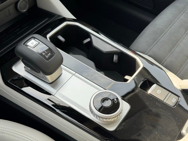 2026 Mitsubishi Outlander Base