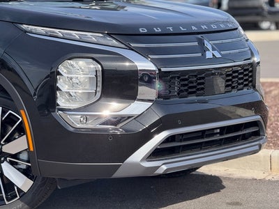 2026 Mitsubishi Outlander Base