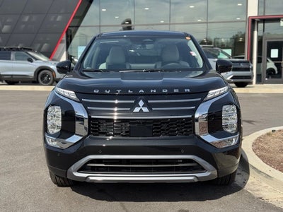 2026 Mitsubishi Outlander Base