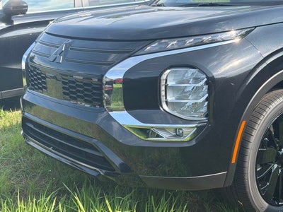 2026 Mitsubishi Outlander LE