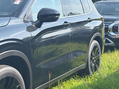 2026 Mitsubishi Outlander LE