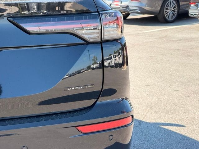 2026 Mitsubishi Outlander LE