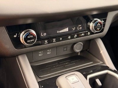 2026 Mitsubishi Outlander LE