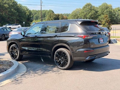 2026 Mitsubishi Outlander LE