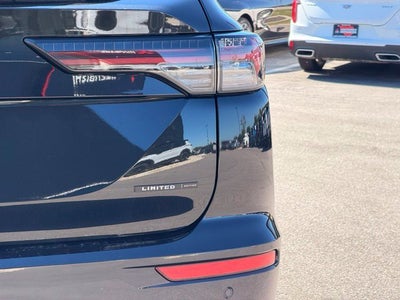 2026 Mitsubishi Outlander LE