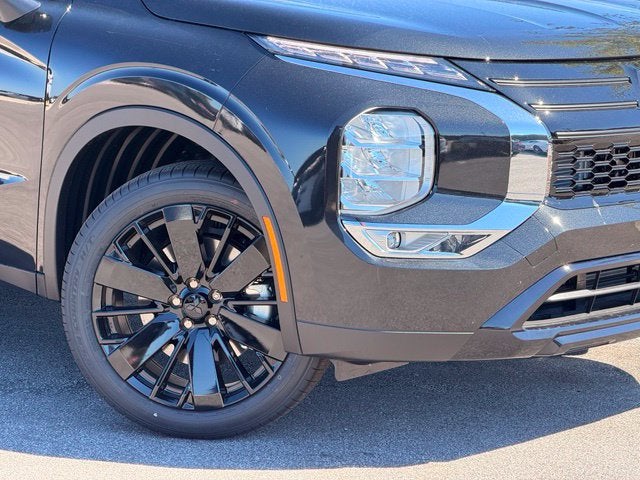 2026 Mitsubishi Outlander LE