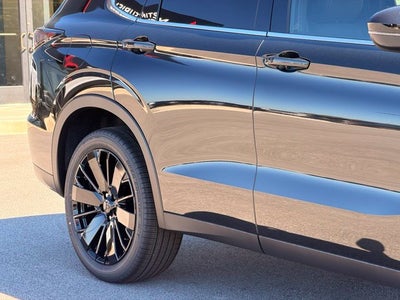2026 Mitsubishi Outlander LE