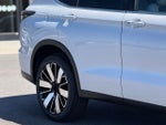 2026 Mitsubishi Outlander Base