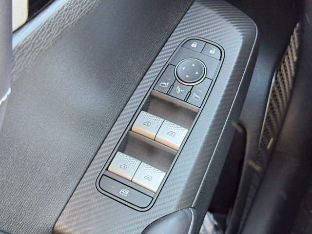 2026 Mitsubishi Outlander Base