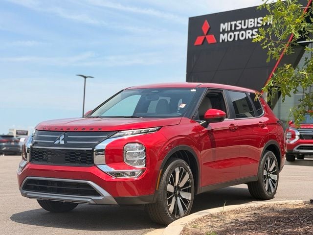 2026 Mitsubishi Outlander SE