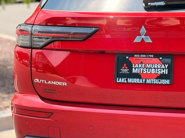 2026 Mitsubishi Outlander SE