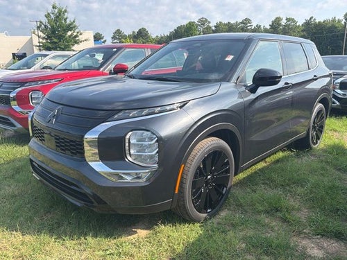 2026 Mitsubishi Outlander LE