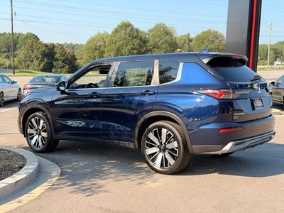 2026 Mitsubishi Outlander SE
