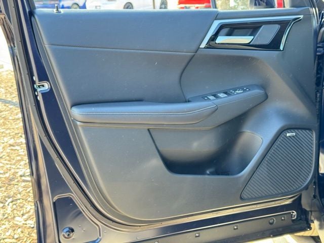 2026 Mitsubishi Outlander Base