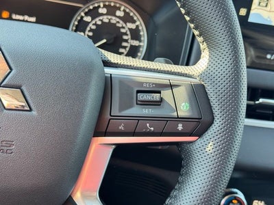 2026 Mitsubishi Outlander Base