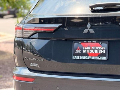 2026 Mitsubishi Outlander LE