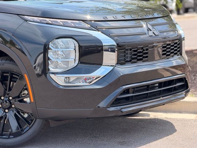 2026 Mitsubishi Outlander LE