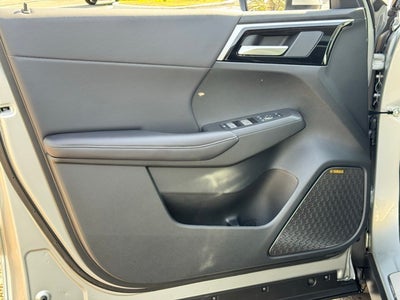 2026 Mitsubishi Outlander Base