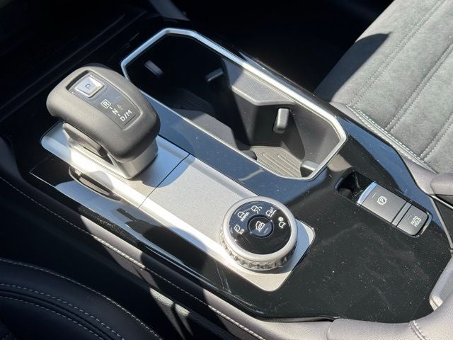 2026 Mitsubishi Outlander Base