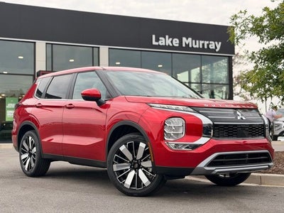 2026 Mitsubishi Outlander SE