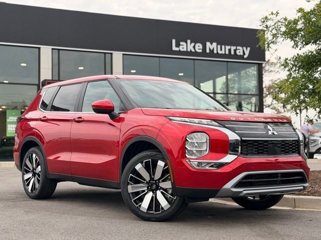 2026 Mitsubishi Outlander SE