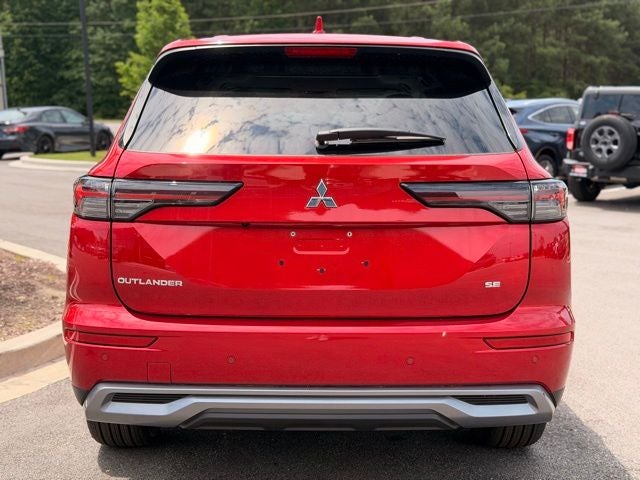 2026 Mitsubishi Outlander SE