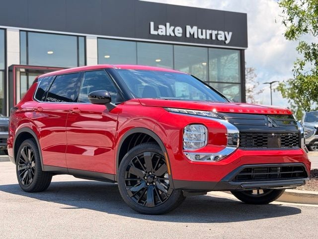 2026 Mitsubishi Outlander LE