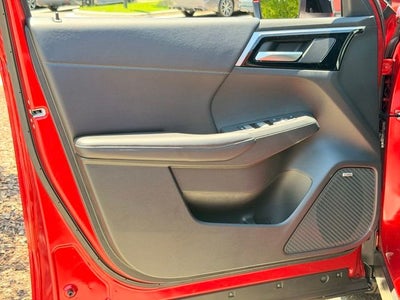 2026 Mitsubishi Outlander LE