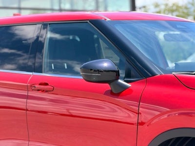 2026 Mitsubishi Outlander LE