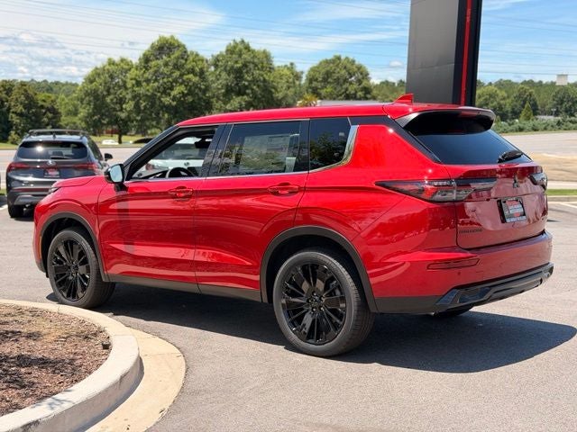 2026 Mitsubishi Outlander LE