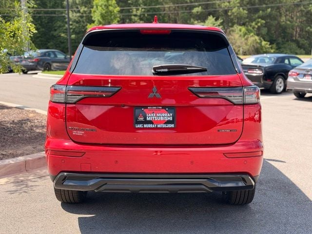 2026 Mitsubishi Outlander LE