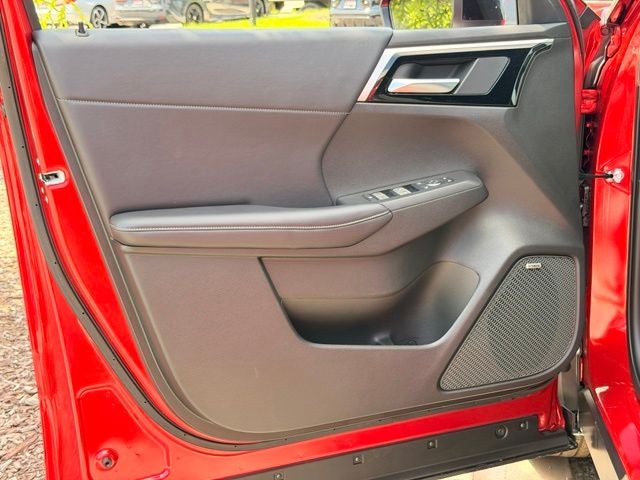 2026 Mitsubishi Outlander LE