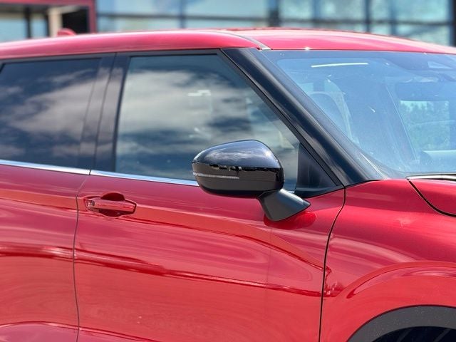 2026 Mitsubishi Outlander LE