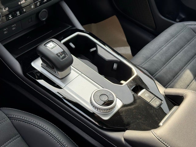 2026 Mitsubishi Outlander Base