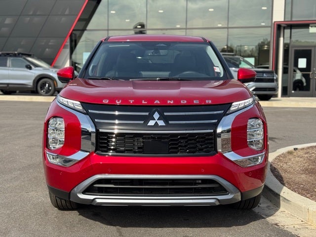 2026 Mitsubishi Outlander Base
