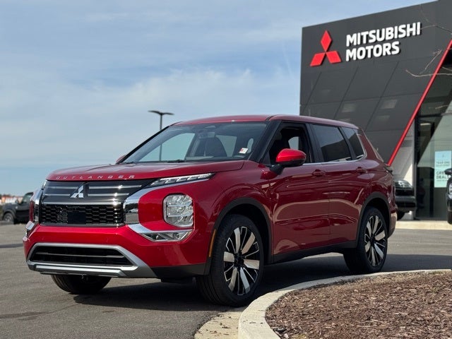 2026 Mitsubishi Outlander Base