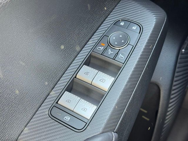 2026 Mitsubishi Outlander Base