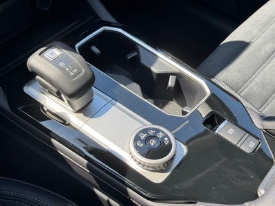 2026 Mitsubishi Outlander Base