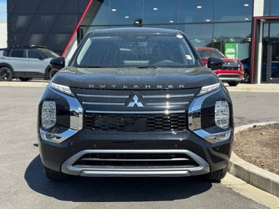 2026 Mitsubishi Outlander Base